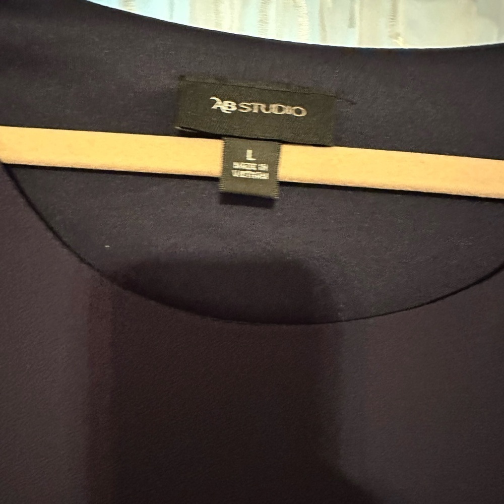 AB Studio Navy Blue Top with White Lace Hem - Picture 2 of 5